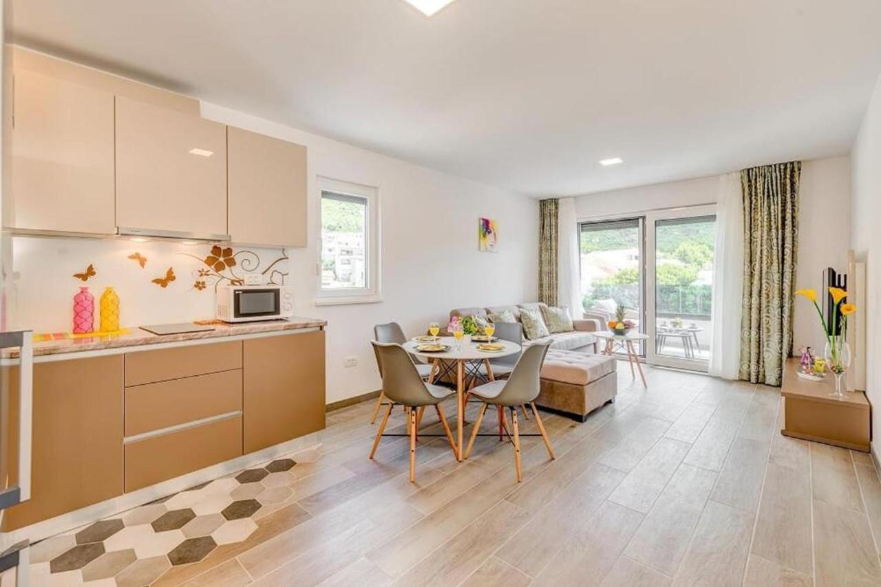 Villa Ivo Apartmani Promajna Exteriér fotografie