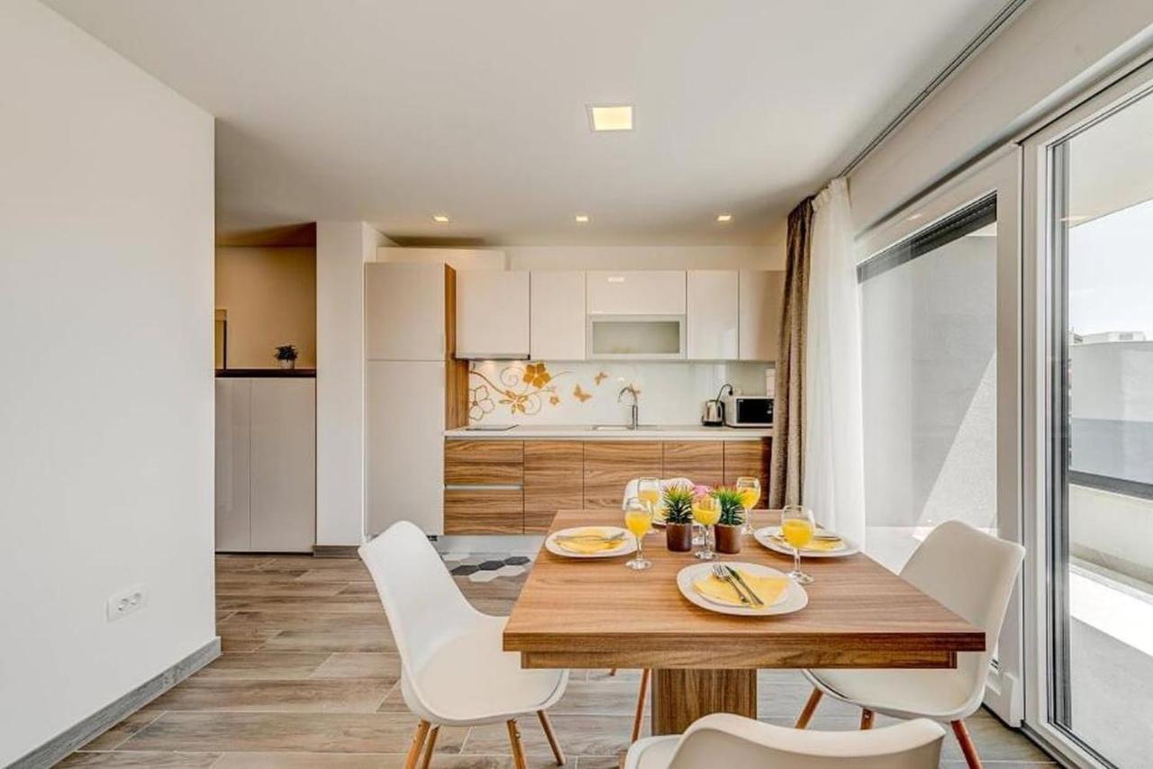 Villa Ivo Apartmani Promajna Exteriér fotografie