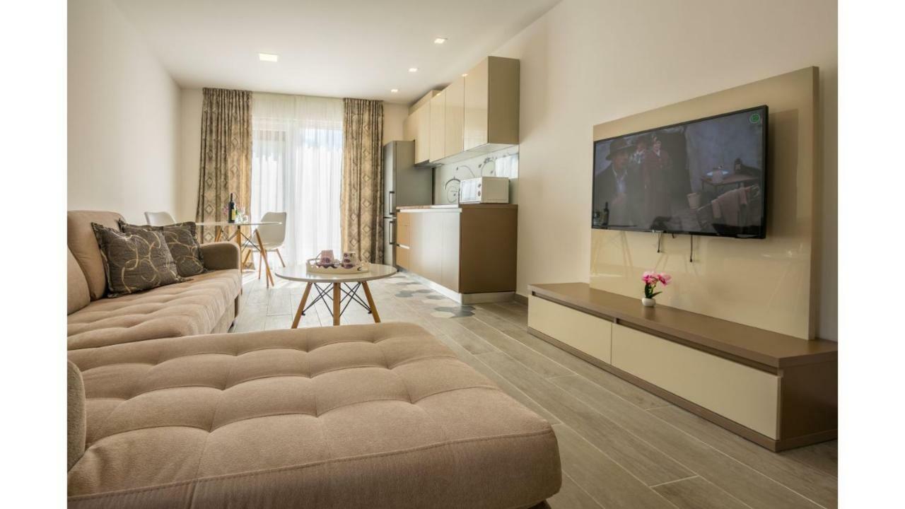 Villa Ivo Apartmani Promajna Exteriér fotografie
